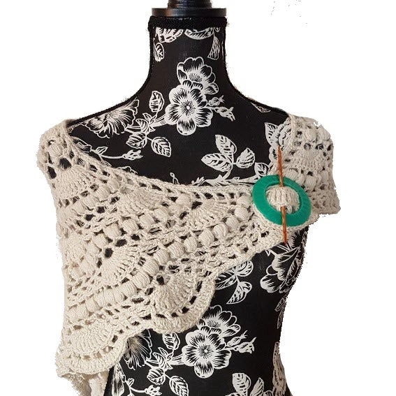 Bobble Alpaca Shawl S010: Cozy Chic, Handmade Luxury, Warm Embrace, Snuggle Ready.
